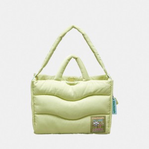Coach Coachtopia Loop Tote With Wavy Quilting Lichtgroen | COH865048
