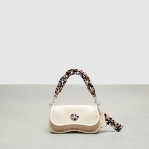 Coach Mini Wavy Dinky Bag With Crossbody Strap In Coachtopia Leather Beige | COH865360