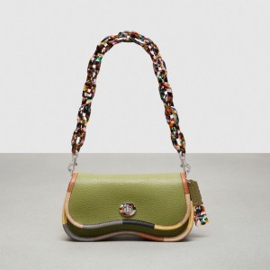 Coach Wavy Dinky Bag With Colorful Binding In Upcrafted Leather Olijfgroen Groen Gekleurd | COH865307